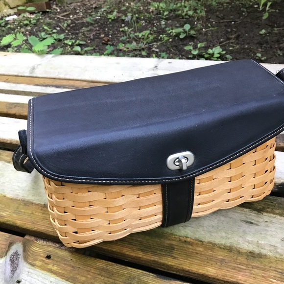 Longaberger Handbags - Longaberger rectangular bucket style purse